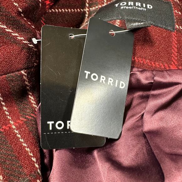 Torrid Softest Tie Front Coat Study Plaid Winetasting Women's Size 1X NWT - Picture 8 of 11